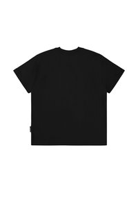 Μαύρο κοντομάνικο μπλουζάκι, φτιαγμένο από βαμβάκι, με στρογγυλή λαιμόκοψη και απλό, χωρίς διακοσμήσεις σχέδιο, καθώς και ετικέτα στην πλευρά.