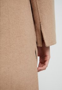 Banana Republic Cappotto classico - camel