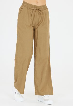 Cruz Bukser - 1138 kelp