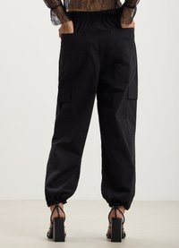 Calliope PARACHUTE IN TWILL - Cargohose - nero