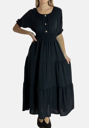 Abito maxi nero con maniche corte a sbuffo, scollatura rotonda, bottoni in legno e vita arricciata con volants a strati sull'orlo.