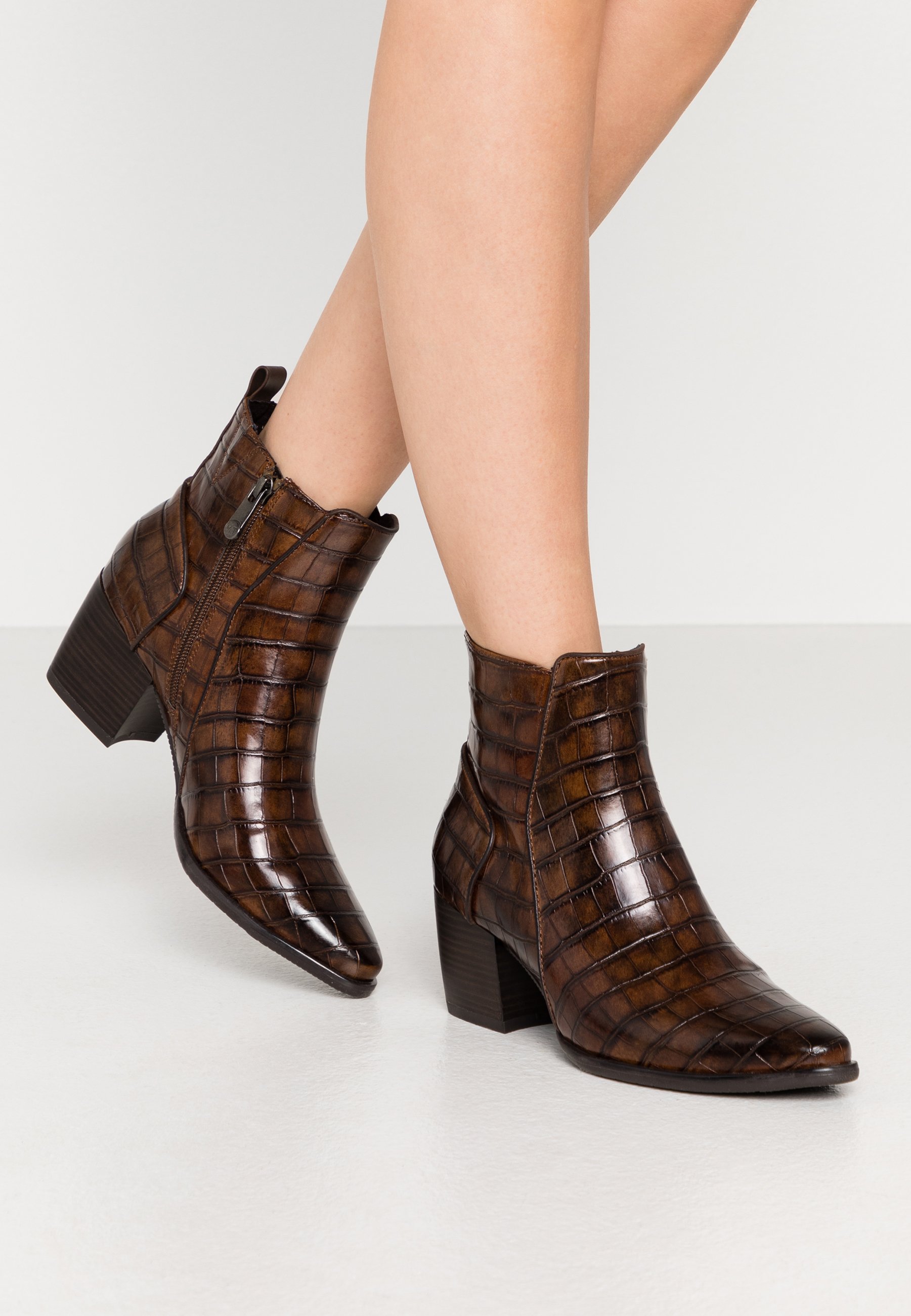 Marco Tozzi Korte laarzen - chestnut/Bruin - Zalando.nl