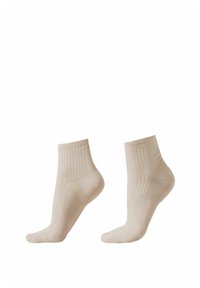 Niet geselecteerd, hautfarben natural ginger
