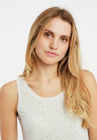 Protest PRTMARRIT - Top - kitoffwhite