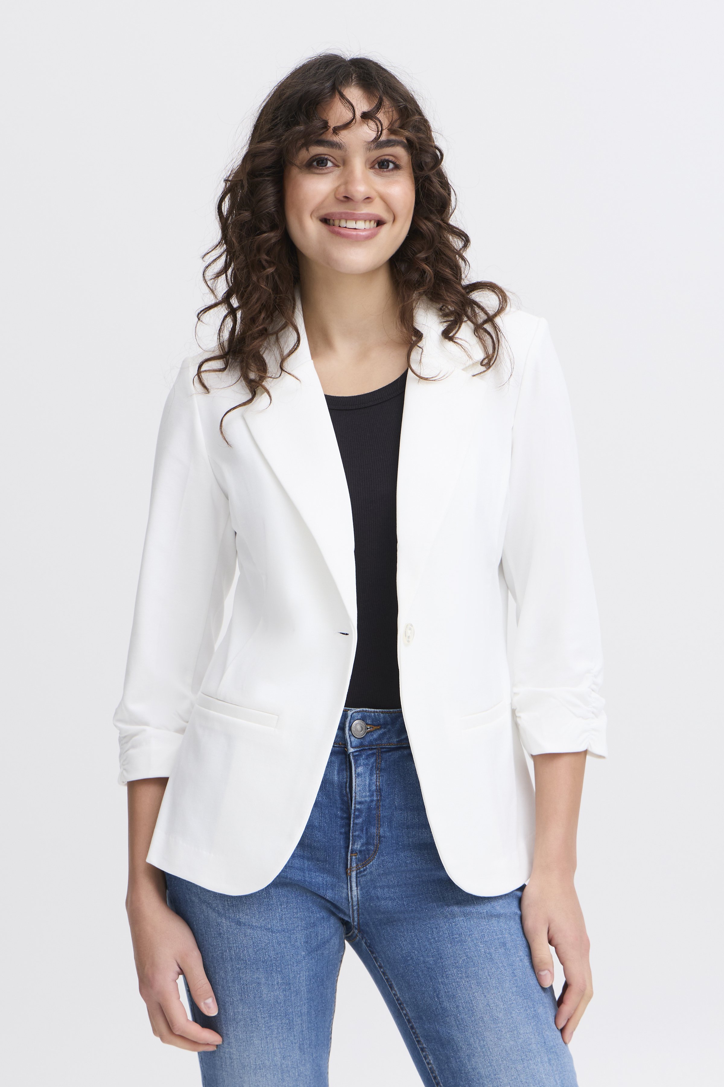 off white blazer with jeans