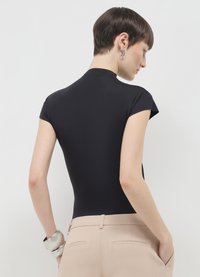 Calliope T-shirt basic - ultrablack