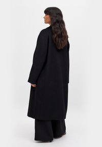 NA-KD Cappotto classico - black