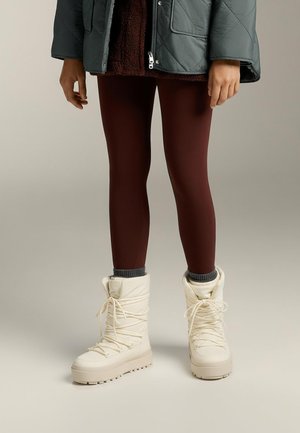 OYSHO APRÈS - Zimski škornji - beige