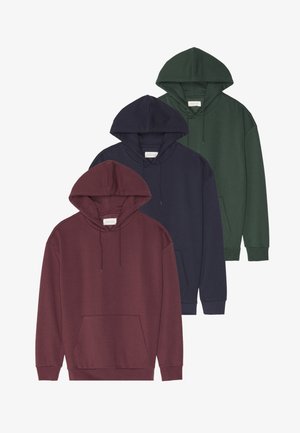 Tre hættetrøjer i bordeaux, navy og grøn. Hver af dem har en frontlomme, snoretræk og ribbet manchetter for en behagelig pasform.