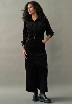 Next MIDI - REGULAR FIT - Tričkové šaty - black