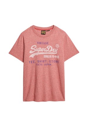 Rød meleret bomulds T-shirt med "SuperDry" logo i hvid og lilla, rund halsudskæring, korte ærmer og casual pasform.