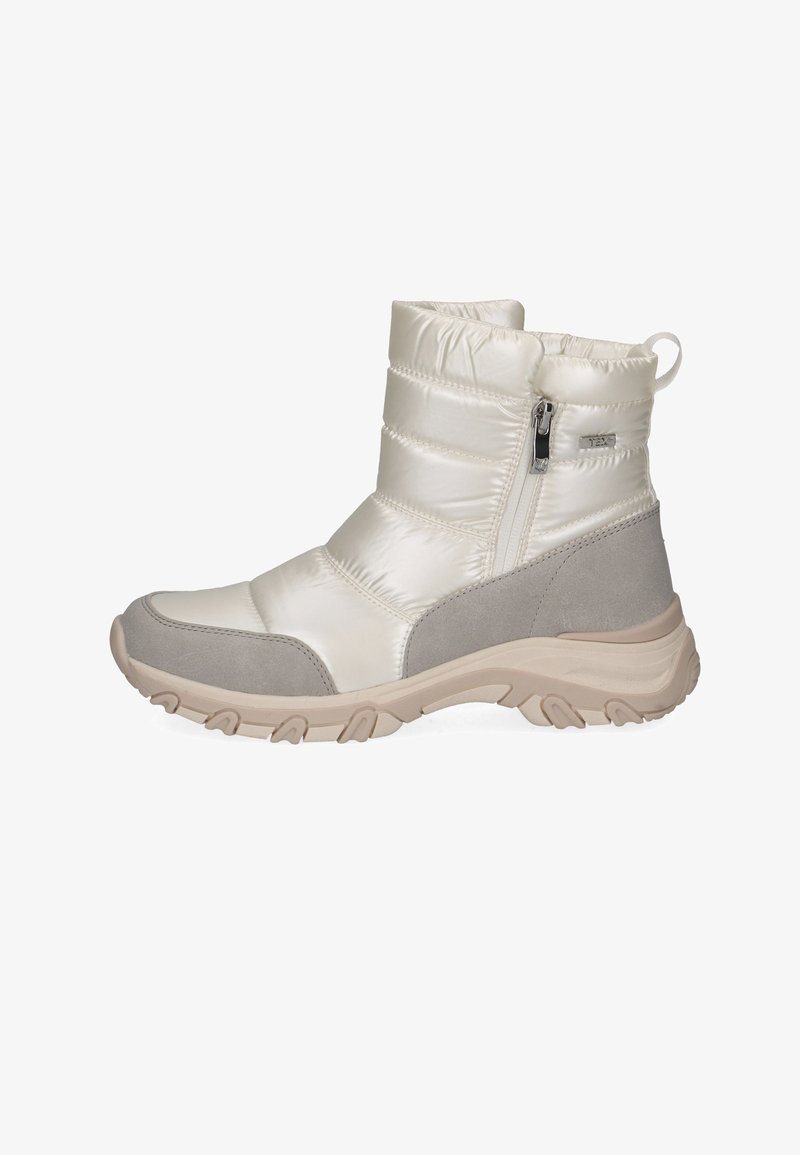 Witte en grijze enkellaars met padding, een gestructureerde bovenkant, een zijrits en een chunky beige rubberen zool. Stijlvolle stikdetails zijn aanwezig.