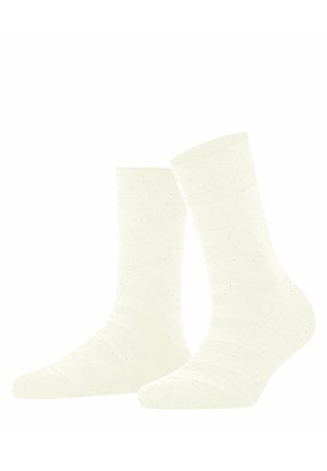 Par off-white crew sokker med subtilt horisontalt ribmønster og små prikker gennem hele stoffet.