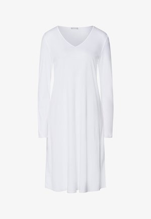 Bílé dlouhé šaty s dlouhým rukávem a výstřihem do V, vyrobené z hladkého materiálu, s volným střihem, který jemně splývá. Bez vzorů nebo dalších dekorací.