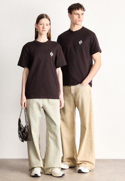 T-shirt Marron Basique Femme - Taille 36 (S, T1) - Marque 1.2.3. - Viscose - Occasion Très Bon État