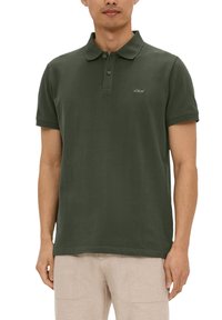 s.Oliver MIT LOGO-STICKEREI - Poloshirt - tannengrün