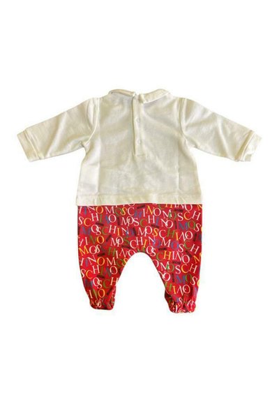 Biały body dla niemowląt z długim rękawem i czerwonymi spodniami z multikolorowym wzorem powtarzających się napisów "MOSCHINO" oraz elastycznymi mankietami u kostek.