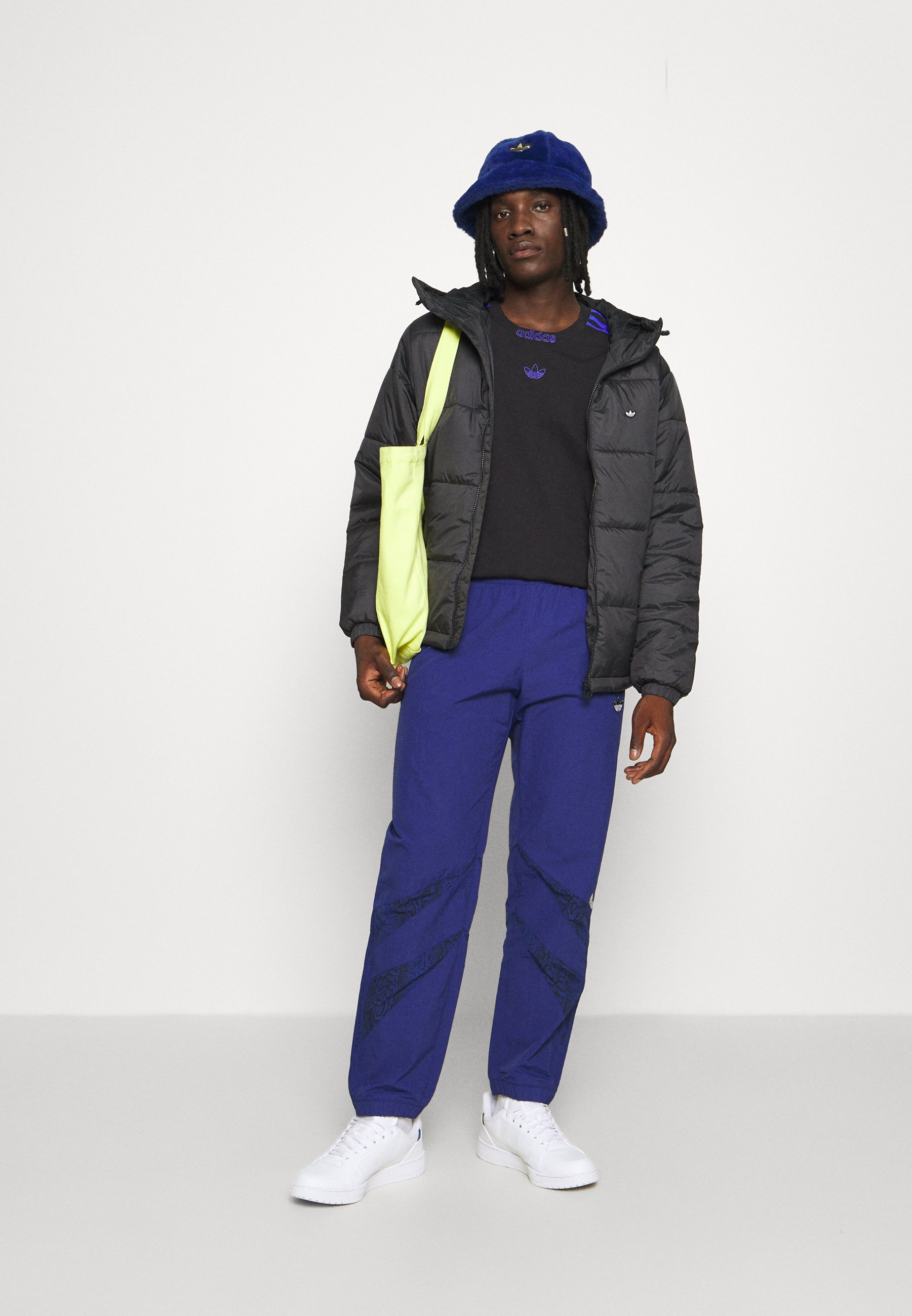 adidas originals winter sherpa gilet