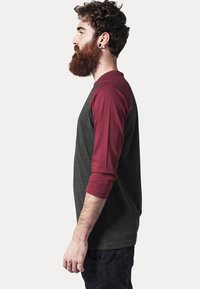 Urban Classics CONTRAST 3/4 SLEEVE RAGLAN - Hosszú ujjú felső - burgundy