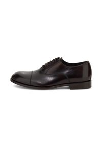 Scarpa da uomo in pelle marrone con finitura lucida, punta tondeggiante e design con lacci. Presenta un tacco basso e una superficie liscia.