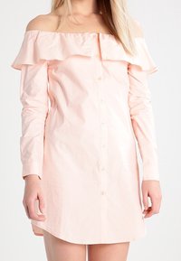 Fashion Union Tall Košilové šaty - light pink