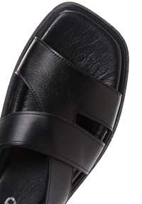 Derimod Muiltjes - black