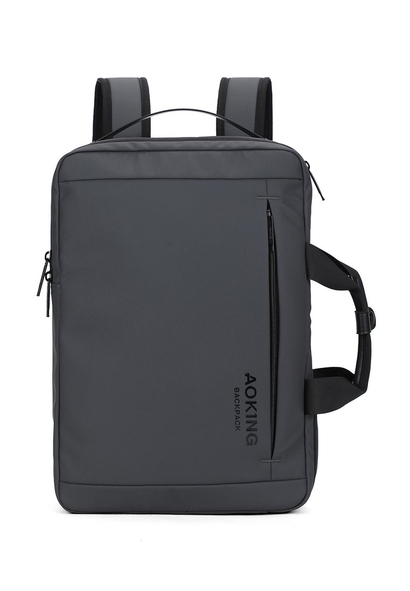 Sac à dos rectangulaire gris foncé avec fermeture éclair verticale à l'avant, bretelles rembourrées, poignée latérale et logo "AOKING BACKPACK" sur le devant.
