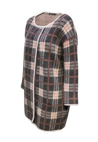 Cárdigan de cuadros en gris, marrón y blanco, con cuello redondo y apertura frontal. Textura suave, mangas tres cuartos y ribete contrastante.