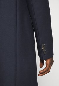 HUGO Cappotto corto - blue