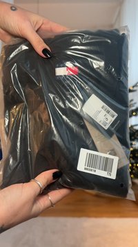 Tommy Jeans ESSENTIAL V NECK SWEATER - Džemperis - black