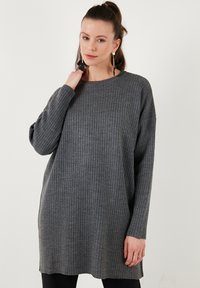 Vesta - dark grey