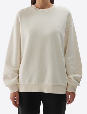 - Bluza