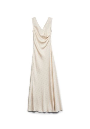 Kremowa sukienka bez rękawów, do ziemi, z delikatnym wzorem drobnych kropek na całej powierzchni i marszczonym dekoltem w kształcie litery V.
