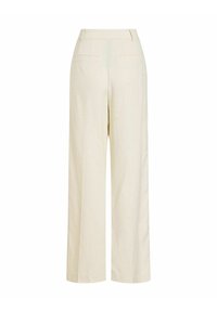 Pantalon large crème taille haute avec passants pour ceinture et deux poches passepoilées à l'arrière, vu de dos sur fond blanc.