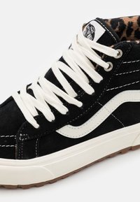 Vans SK8-HI MTE-1 - Høye joggesko - black