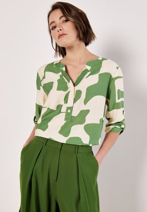 ABSTRACT SHAPES BUTTON DETAIL - Blouse - green