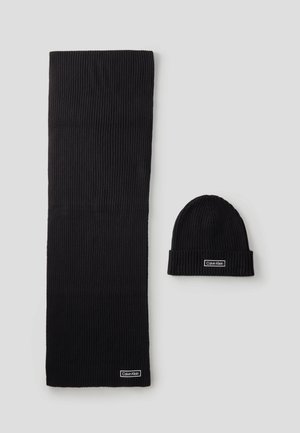 PATCH CHUNKY SET - Kootud müts - black