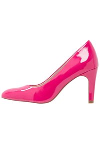 Rosa lackläder högklackad sko med spetsig tå och 7,5 cm klack. Slät yta och elegant design utan synliga mönster eller detaljer.