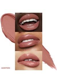 Smashbox BE LEGENDARY PRIME & PLUSH LIPSTICK różowy