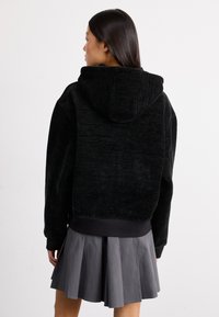 Carhartt WIP ACTIVE JACKET - Sudadera con cremallera - black