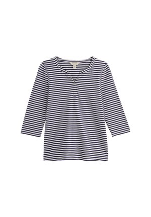 Tengerészeti kék és fehér csíkos, hosszú ujjú ing kerek nyakkivágással és kis V-alakú kivágással a középső elején.