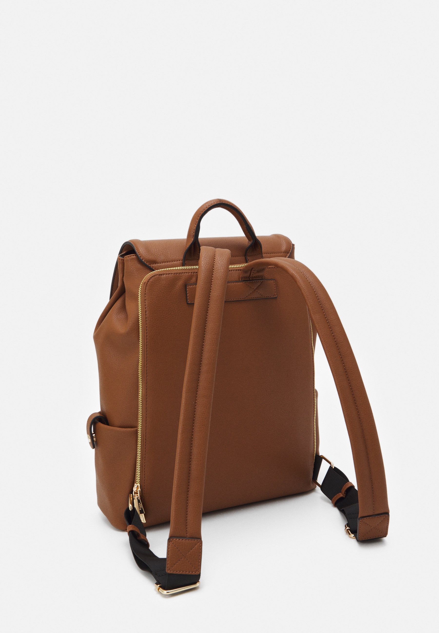dune backpack tan