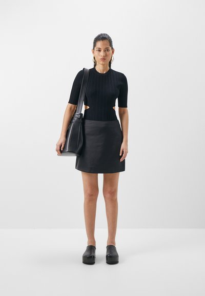 Proenza Schouler White Label CUT OUT - Μπλουζάκι με στάμπα - black