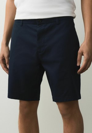 Next, SLIM FIT - STRETCH CHINO SHORTS 3 PACK  . - Shorts - ink blue stone white
