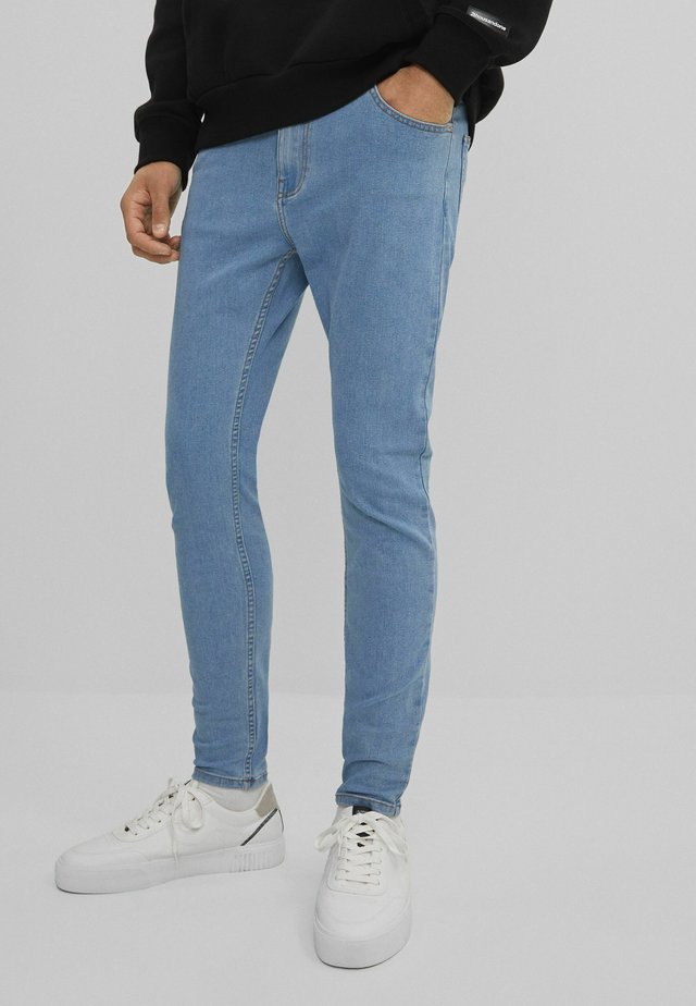 Bershka Jeans für Herren online kaufen | Die perfekte Denim bei ZALANDO