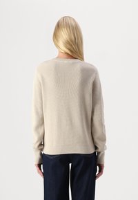 Gap Tall Strickpullover - cobblestone