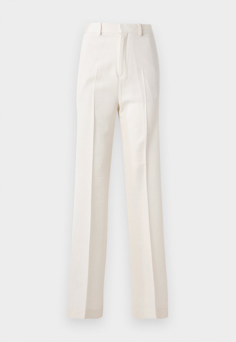 Hvide, brede bukser med en glat tekstur, der har frontfolder og et klassisk taljebånd, designet til et poleret look.