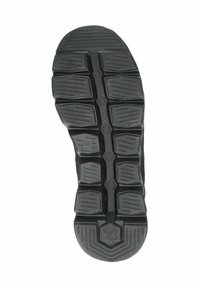 Sole di scarpa sportiva nera con gomma spessa e testurizzata, dotata di tasselli profondi e motivi esagonali per aderenza e trazione. Taglia 37 contrassegnata.