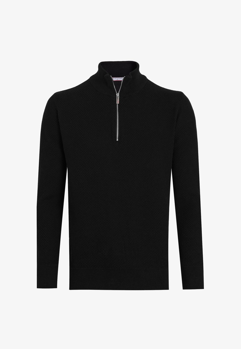 Sort strikket sweater med høj krave og halv lynlås. Har et tekstureret mønster og lange ærmer. Elegant, minimalistisk design.