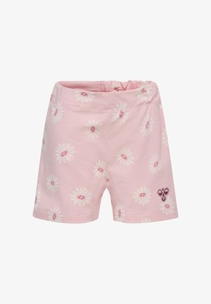 Pinke Baumwollshorts mit weißem Margaritenmuster, elastischem Bund und einem kleinen lila Logodetail auf der unteren rechten Seite.